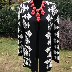 EUC Floral Cardigan Sweater. Beautiful!